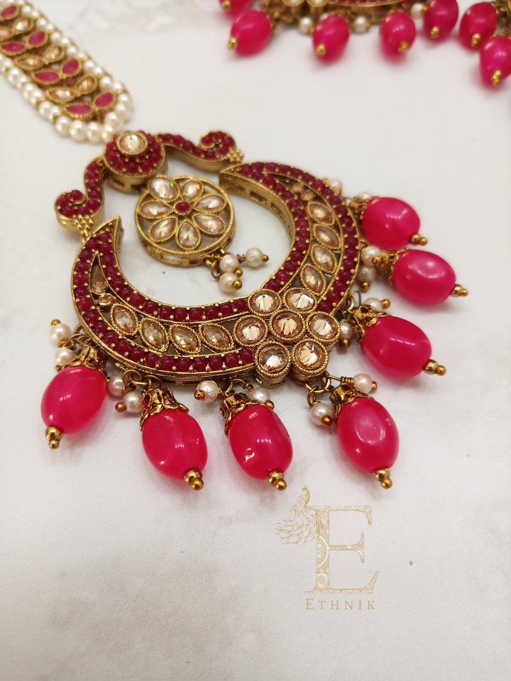 Badtameez Dil - Hot Pink