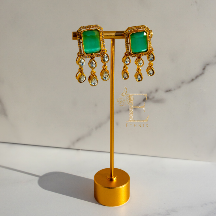 Ira Mint Necklace Set