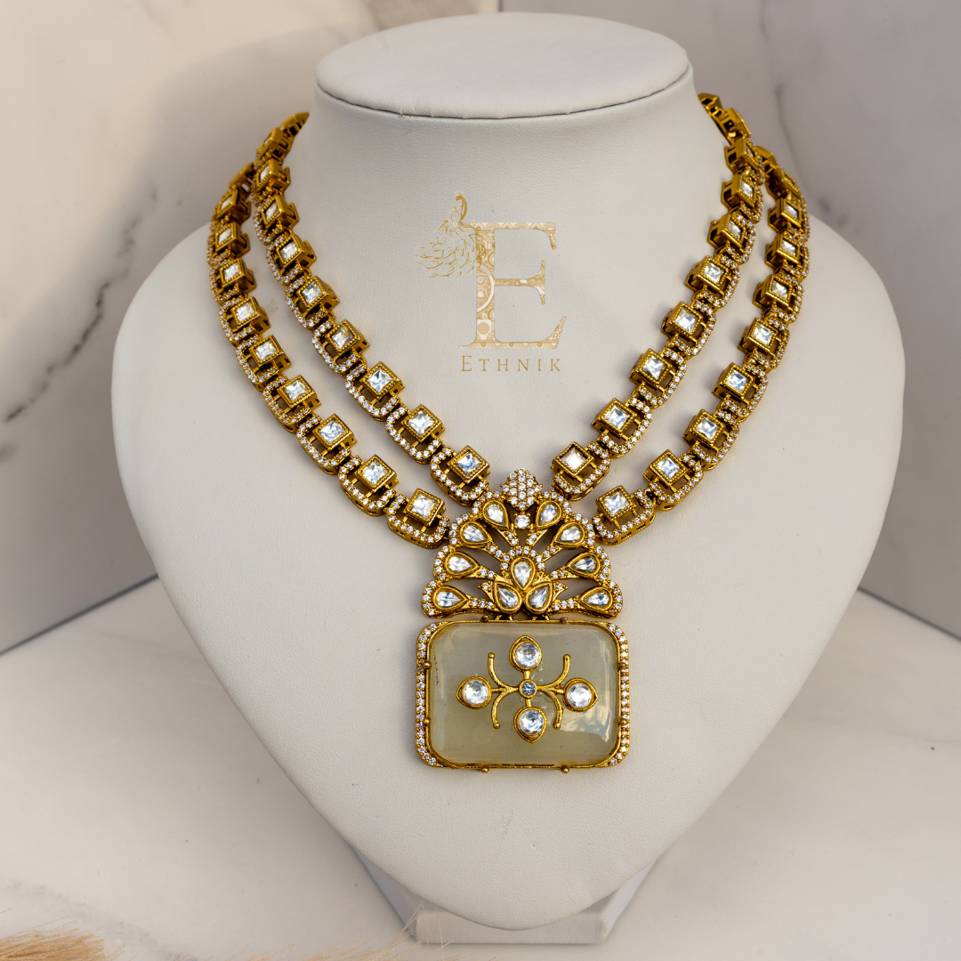 Kamalini Necklace Set