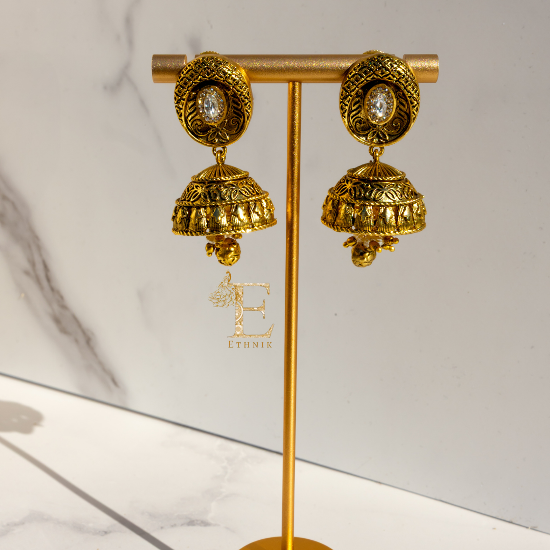 Mandira Necklace Set White