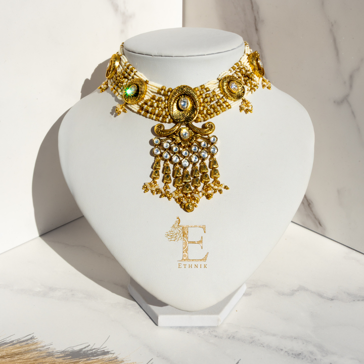 Mandira Necklace Set White