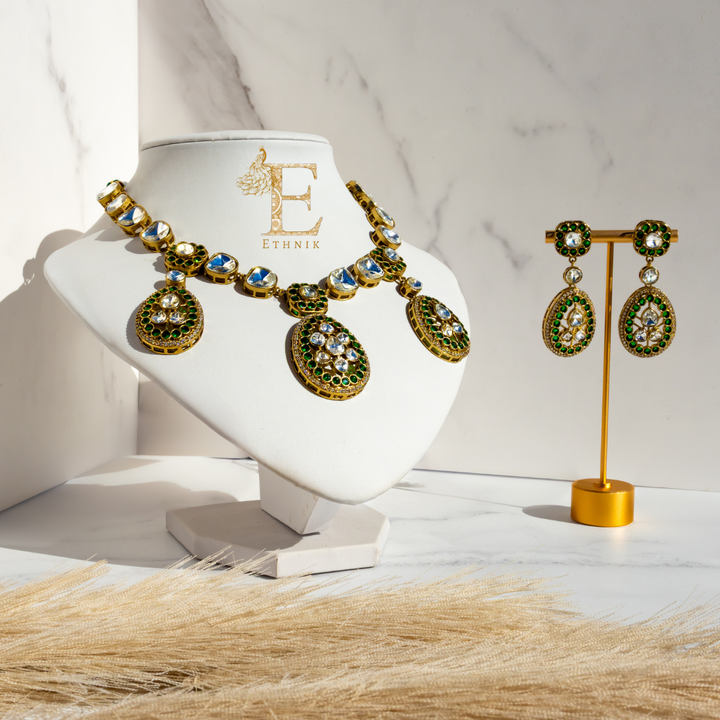 Noor Necklace Set