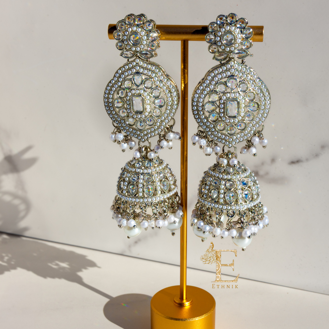 Samriddhi Necklace Set Silver