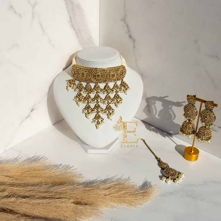 Samriddhi Necklace Set Gold