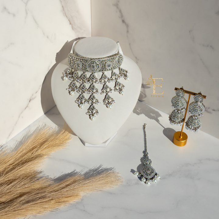 Samriddhi Necklace Set Silver