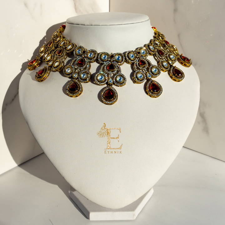 Saumya Necklace Set Ruby